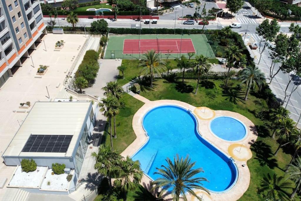 ベニドルムBahia Views - Premium Torres D' Oboeアパートメント エクステリア 写真