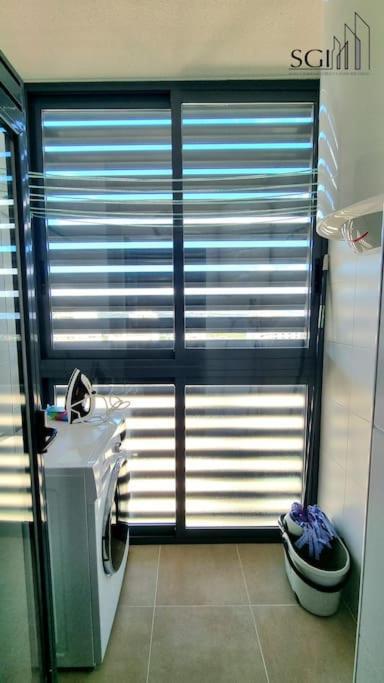 ベニドルムBahia Views - Premium Torres D' Oboeアパートメント エクステリア 写真
